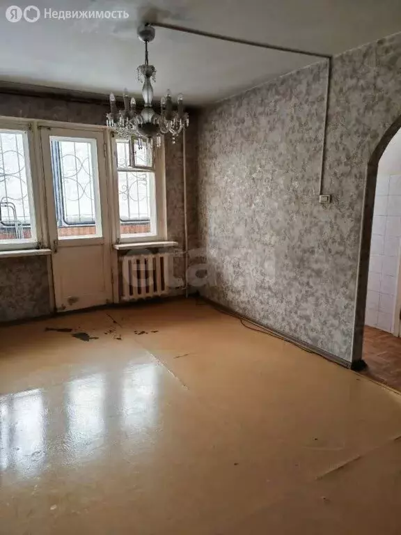 3-комнатная квартира: Барнаул, Молодёжная улица, 30 (58 м) - Фото 1