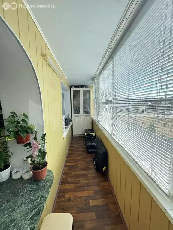 3-комнатная квартира: посёлок Карагандинский, улица Водозабор, 9 (49.3 ... - Фото 1