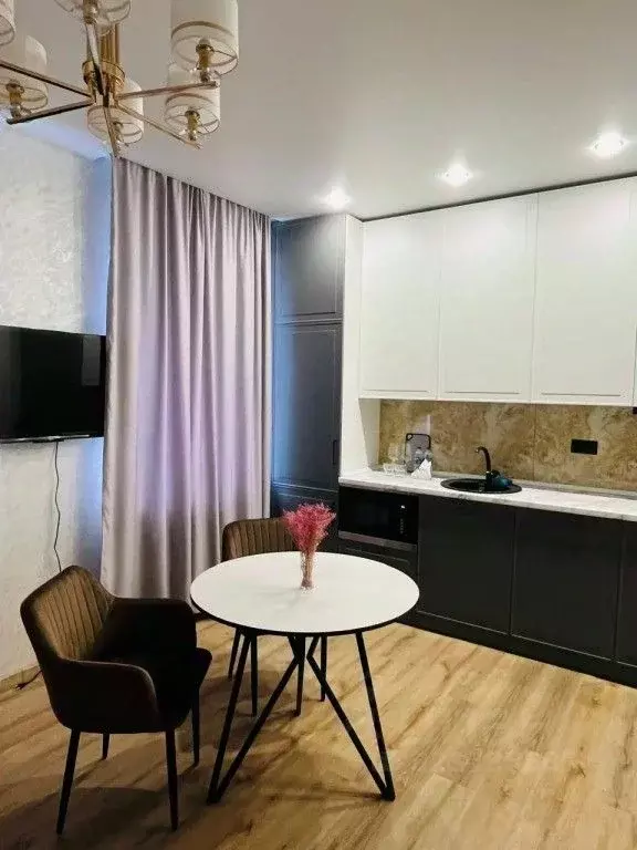 1-к кв. Новосибирская область, Новосибирск ул. Романова, 97А (301.0 м) - Фото 2