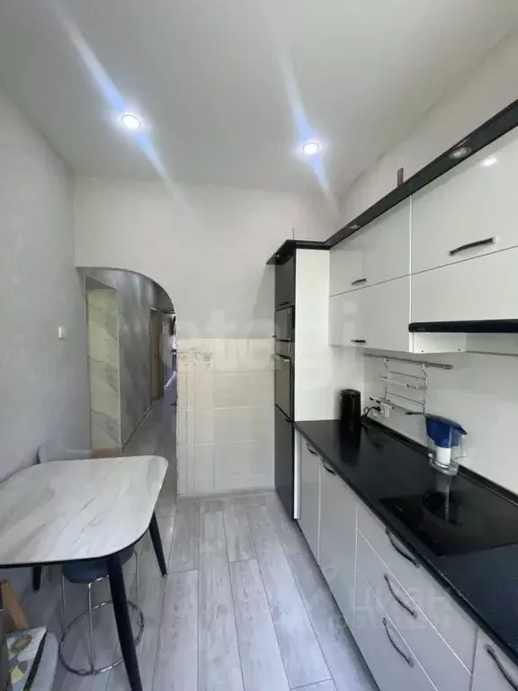 3-к кв. Приморский край, Владивосток ул. Надибаидзе, 18 (65.1 м) - Фото 0
