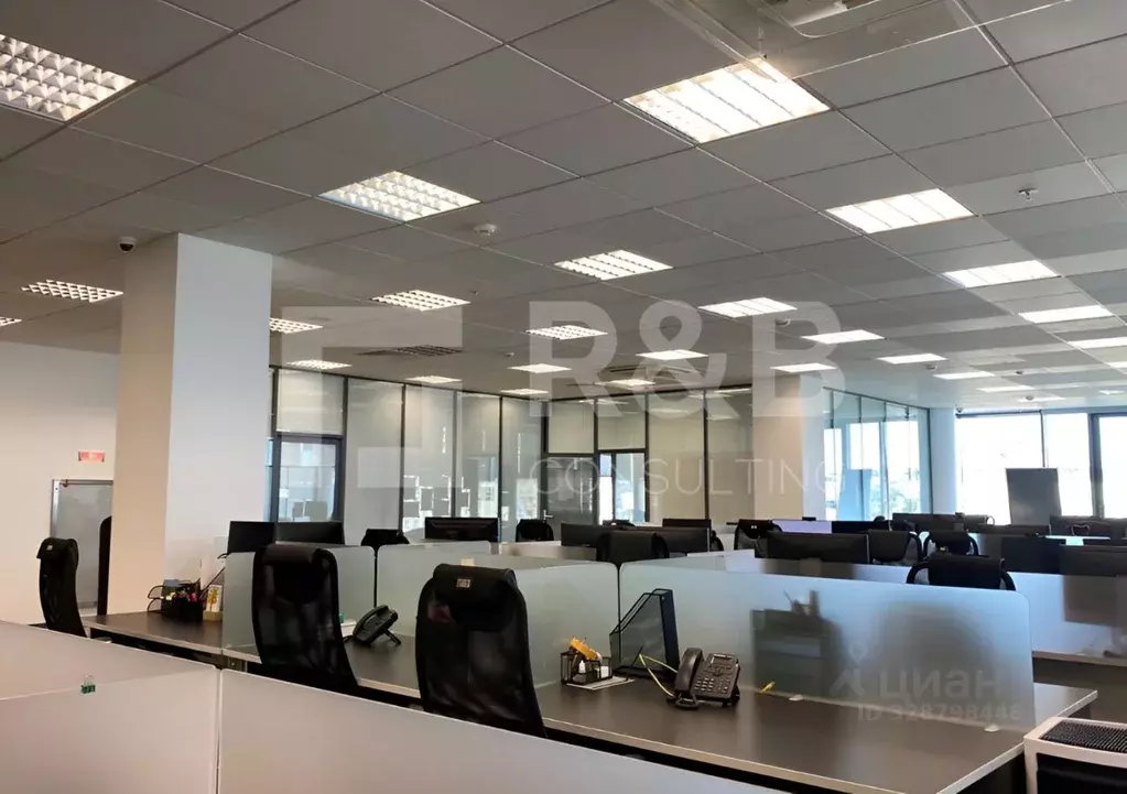 Офис в Москва ул. Коровий Вал, 5 (9700 м) - Фото 2