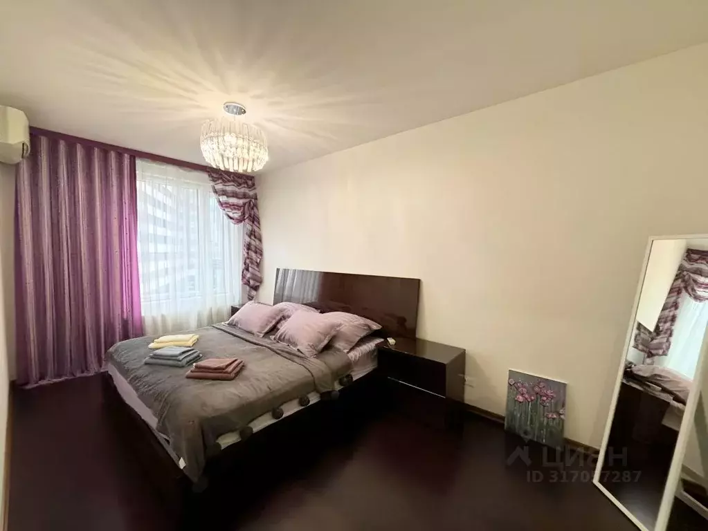 2-к кв. Татарстан, Казань ул. Сибгата Хакима, 60 (63.0 м) - Фото 1
