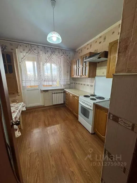3-к кв. Ставропольский край, Ессентуки Кисловодская ул., 30АК8 (67.0 ... - Фото 1