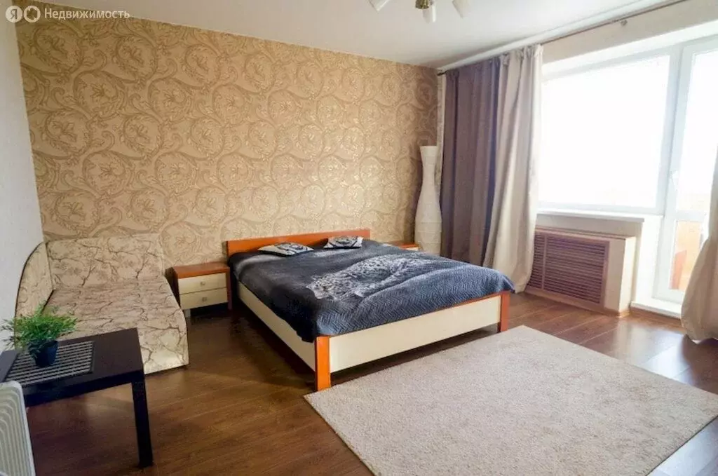 1-комнатная квартира: Черемхово, улица Некрасова, 1 (37 м) - Фото 0