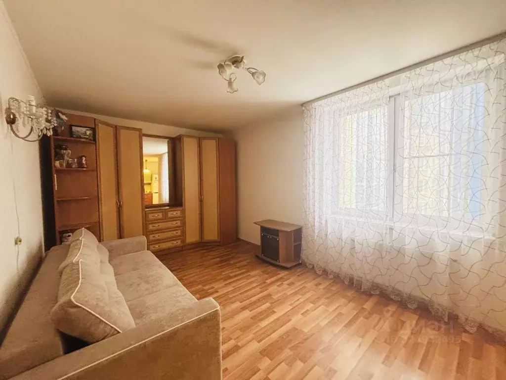 2-к кв. Свердловская область, Екатеринбург ул. Гастелло, 32А (68.0 м) - Фото 1