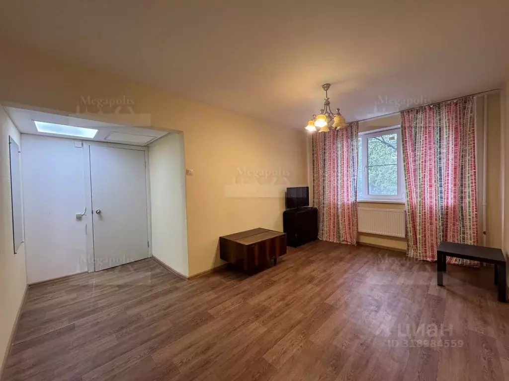 3-к кв. Санкт-Петербург ул. Дыбенко, 12К1 (72.0 м) - Фото 1