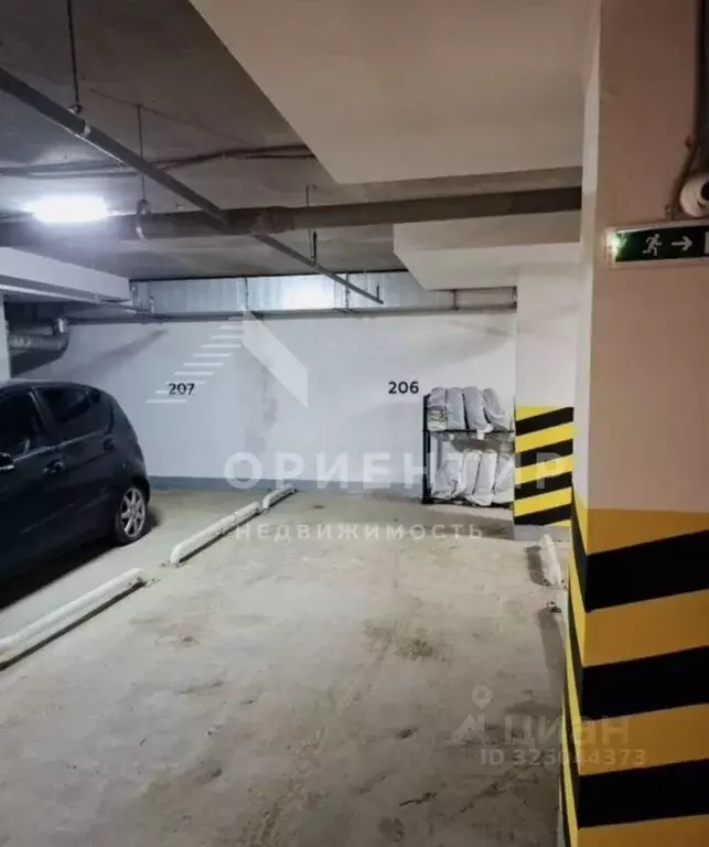 Гараж в Свердловская область, Екатеринбург ул. Академика Парина, 38/9 ... - Фото 2