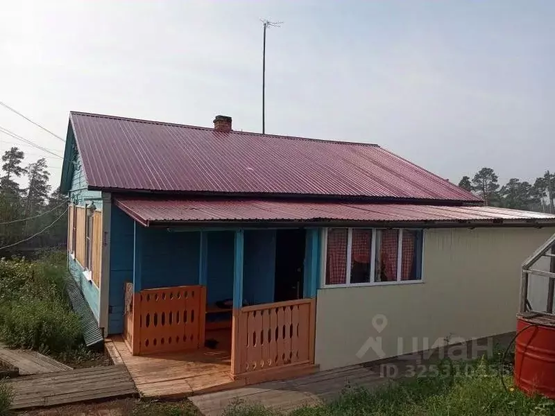 Дом в Иркутская область, Усть-Илимский муниципальный округ, ... - Фото 1