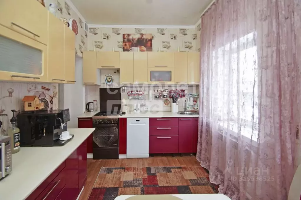 Коттедж в Омская область, Омск ул. 7-я Солнечная, 44 (274 м) - Фото 0