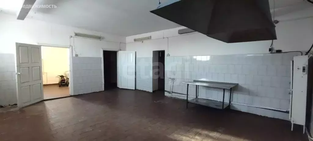 Дом в Тамбовка, Калининская улица (305.4 м) - Фото 1