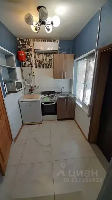 Дом в Краснодарский край, Новороссийск Панчухаровский пер., 4 (43 м) - Фото 1