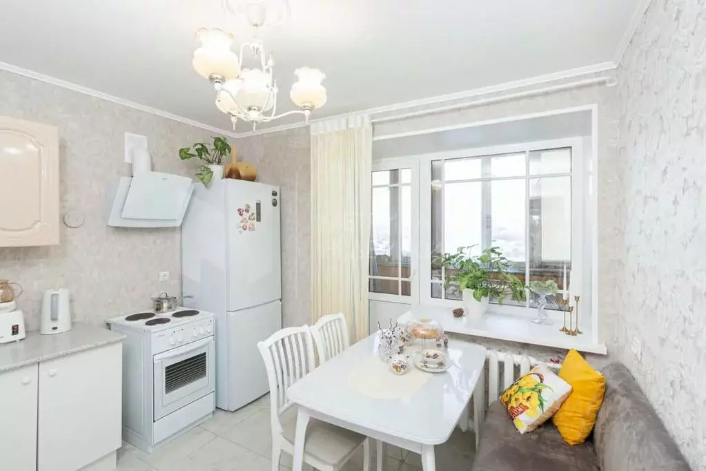 1-к кв. Тюменская область, Тюмень ул. Ватутина, 79к1 (38.0 м) - Фото 1