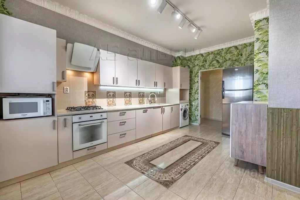 3-к кв. Саха (Якутия), Якутск ул. Пояркова, 20/1 (103.0 м) - Фото 1