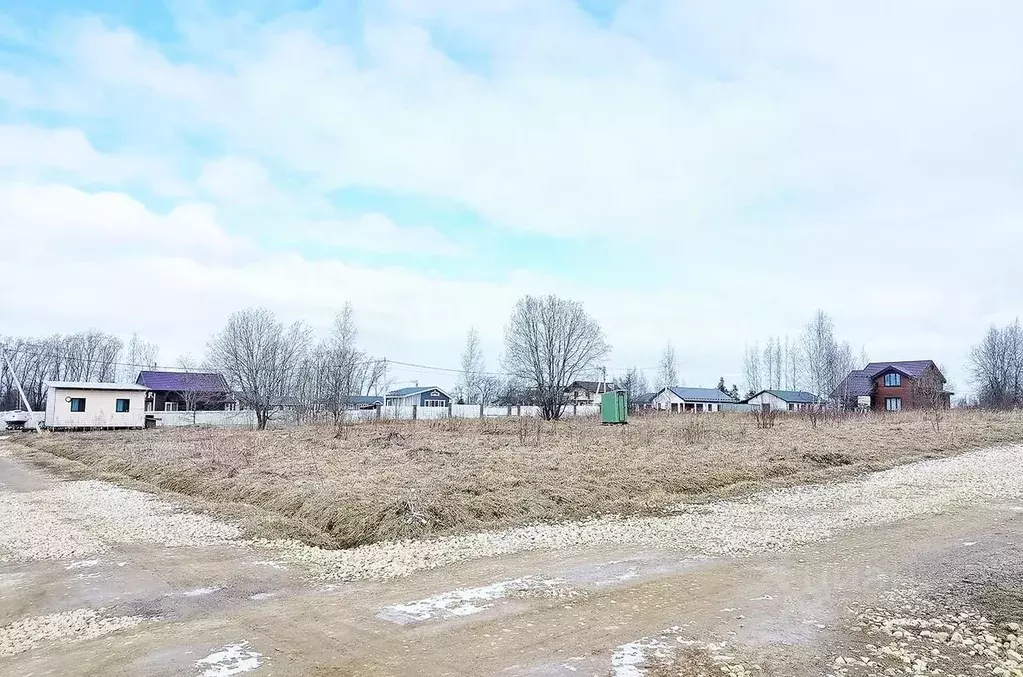 Участок в Ленинградская область, Ломоносовский район, Пениковское ... - Фото 1
