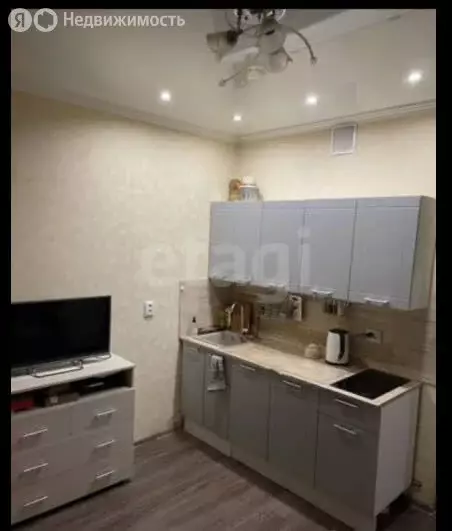 Квартира-студия: Тюмень, Верхнетарманская улица, 5 (19 м) - Фото 2