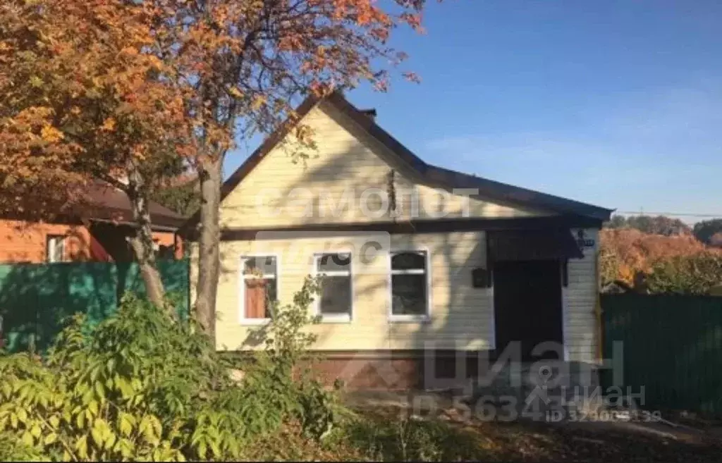 Дом в Курская область, Курск Ахтырская ул., 20А (100 м) - Фото 1