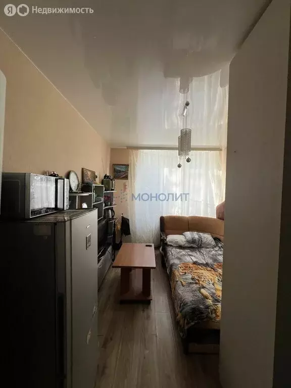 1к в 8-комнатной квартире (13.6 м) - Фото 1