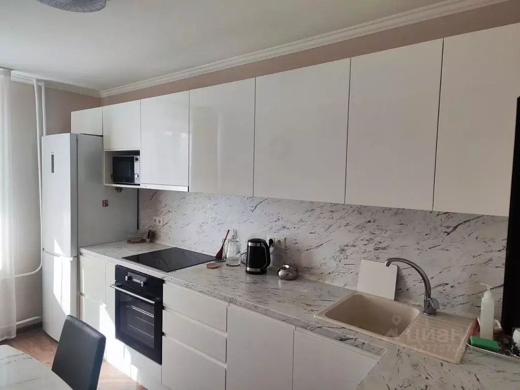 1-к кв. Москва ул. Генерала Белова, 47 (42.0 м) - Фото 0