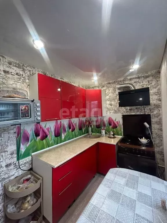 2-к кв. Коми, Усинск ул. 60 лет Октября, 3 (43.9 м) - Фото 0