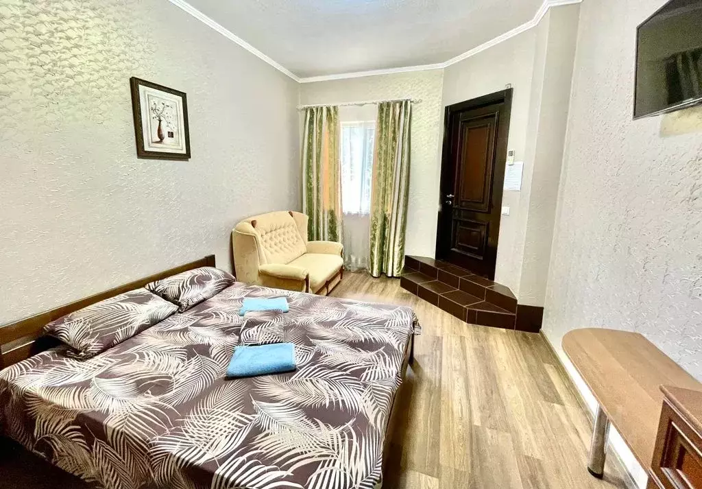 Комната Крым, Алупка ул. Имени Олега Кошевого, 5Б - Фото 1