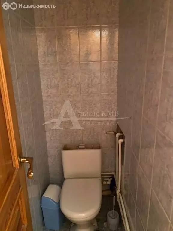 3-комнатная квартира: Зеленокумск, улица Зои Космодемьянской, 15 (67 ... - Фото 0