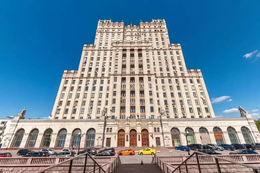 Гараж в Москва Малый Конюшковский пер., 2 (17 м) - Фото 1