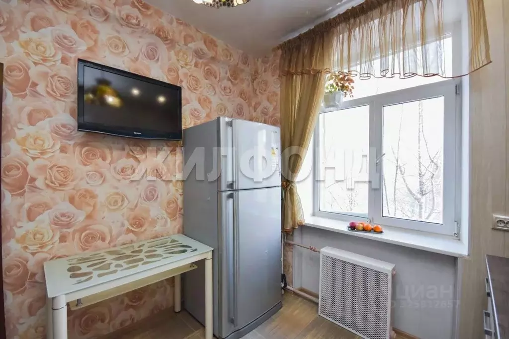 2-к кв. Новосибирская область, Новосибирск ул. Титова, 10 (44.0 м) - Фото 2