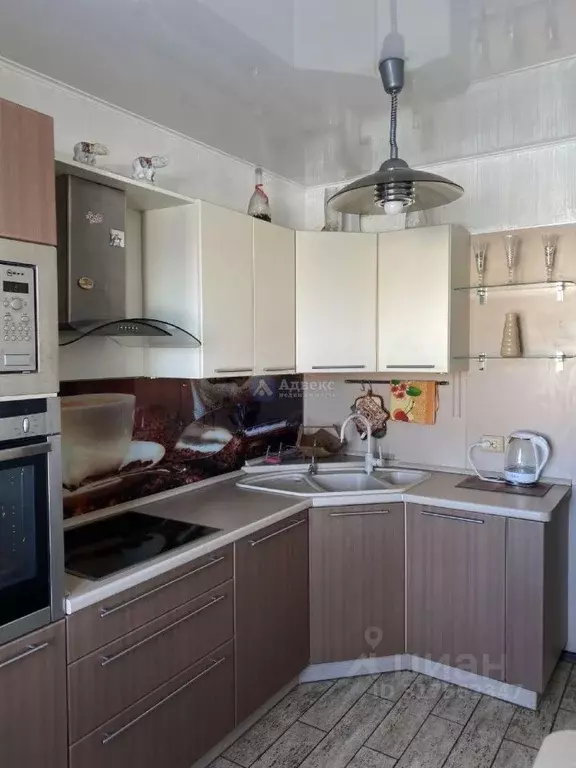 3-к кв. Тюменская область, Тюмень ул. Стартовая, 5 (65.0 м) - Фото 1