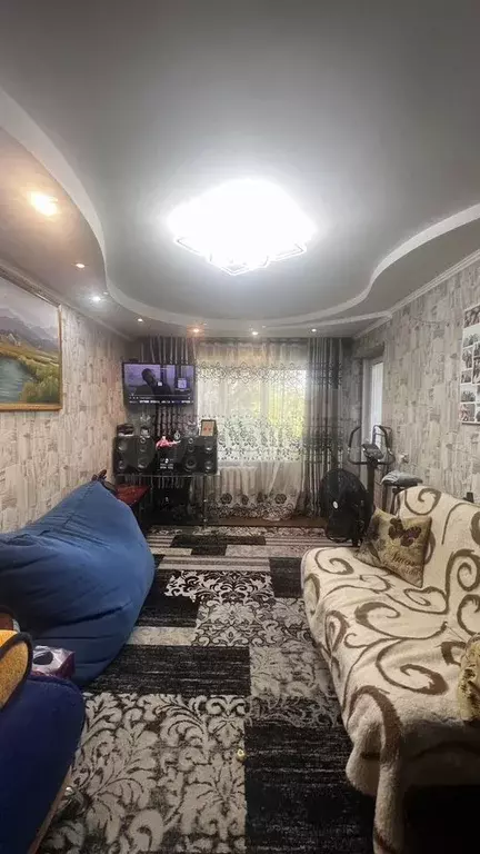 3-к. квартира, 60 м, 1/5 эт. - Фото 0
