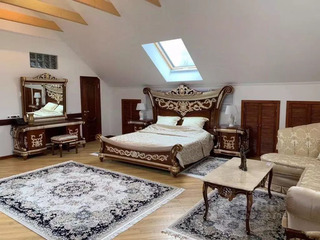 Комната Воронежская область, Лиски пл. Революции, 7 (40.0 м) - Фото 1