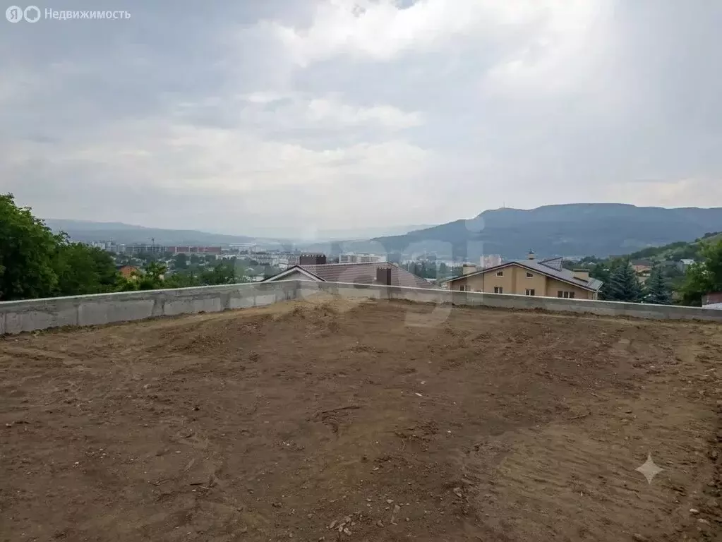 Участок в Кисловодск, улица Чапаева (3.87 м) - Фото 1