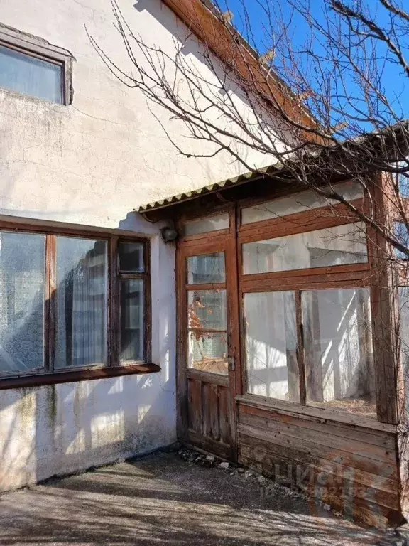 3-к кв. Крым, Сакский район, с. Крайнее ул. Степная, 7 (78.9 м) - Фото 1