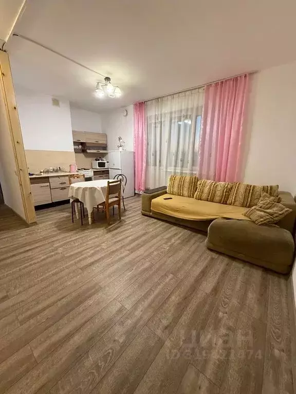 3-к кв. Бурятия, Улан-Удэ ул. Смолина, 63 (72.0 м) - Фото 0