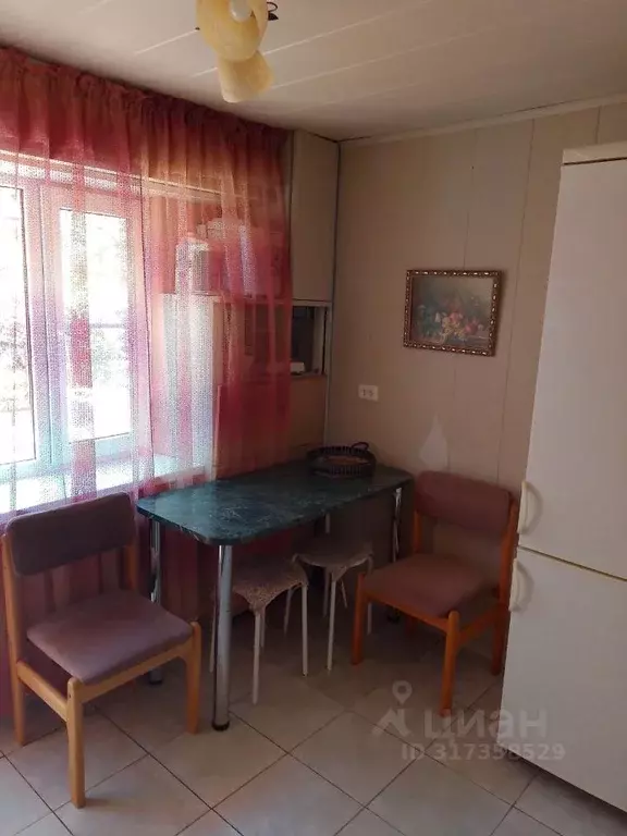 Дом в Краснодарский край, Ейск ул. Мира, 95 (25 м) - Фото 1
