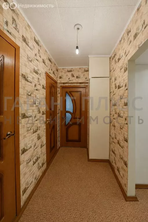 3-комнатная квартира: Липецк, улица П.И. Смородина, 6 (63 м) - Фото 1
