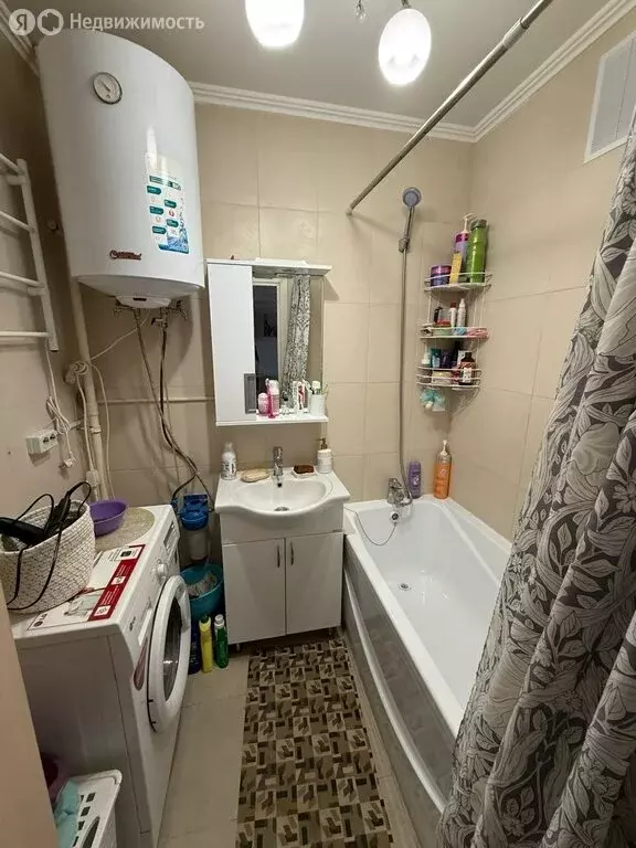 2-комнатная квартира: Анапа, улица Адмирала Пустошкина, 22к12 (54 м) - Фото 0