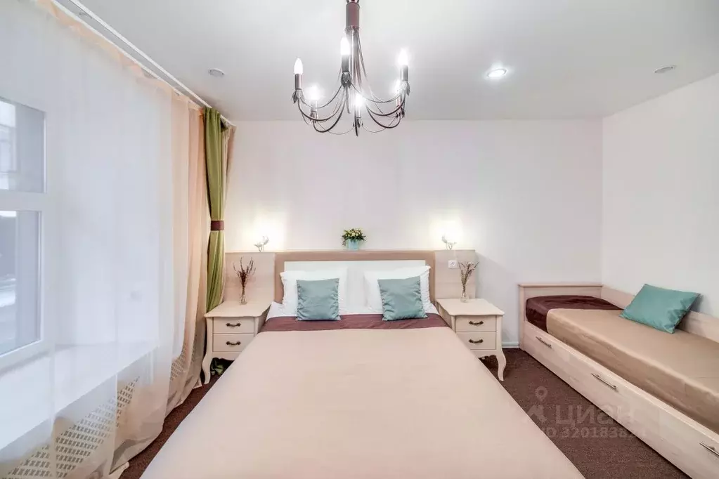 Комната Санкт-Петербург ул. Короленко, 14 (18.0 м) - Фото 1