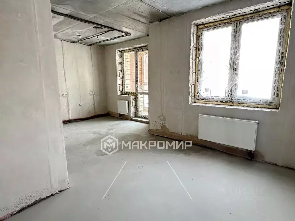 Студия Ханты-Мансийский АО, Сургут ул. Семена Билецкого, 5/1 (32.4 м) - Фото 1