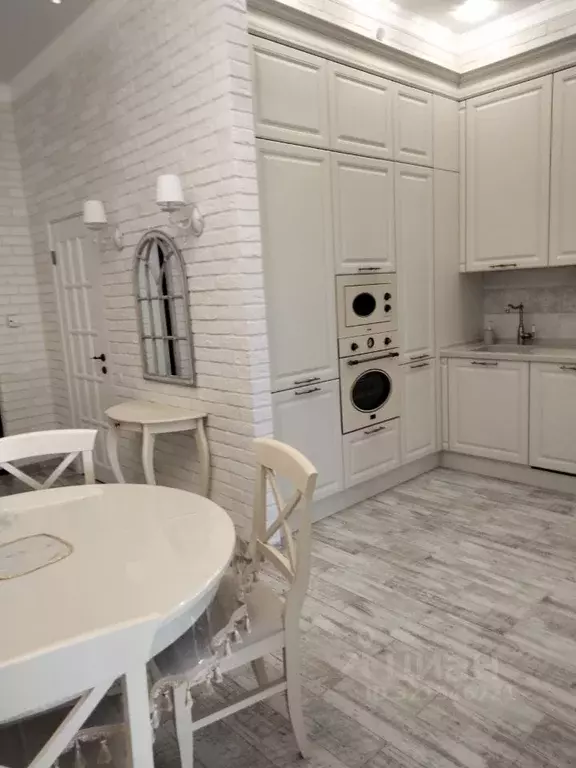 2-к кв. Краснодарский край, Геленджик Крымская ул., 22к14 (50.7 м) - Фото 0