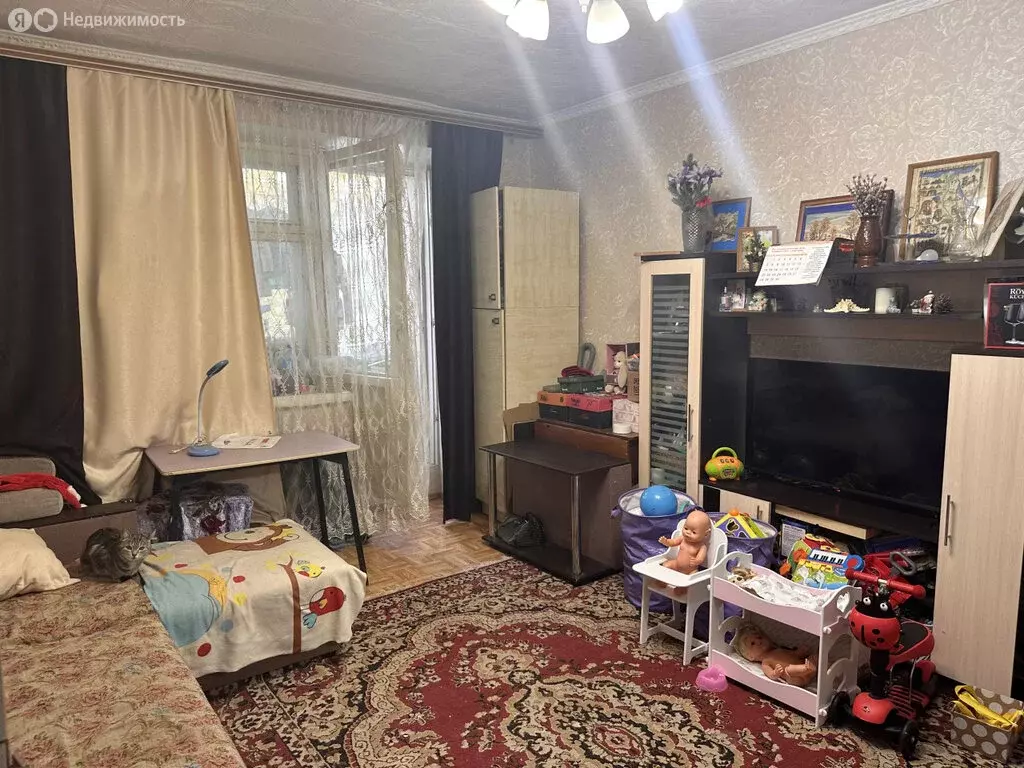 4-комнатная квартира: Бузулук, 4-й микрорайон, 14 (73.5 м) - Фото 0