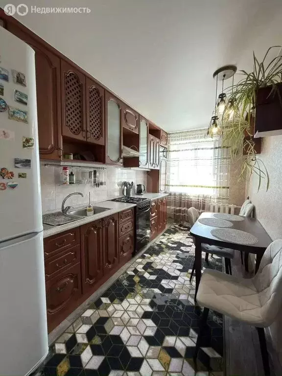 3-комнатная квартира: Ишим, улица Свердлова, 10 (56.5 м) - Фото 1