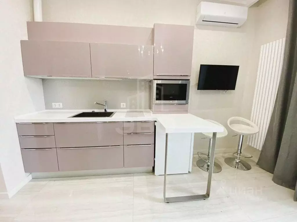 Студия Санкт-Петербург ул. Типанова, 22 (24.0 м) - Фото 0