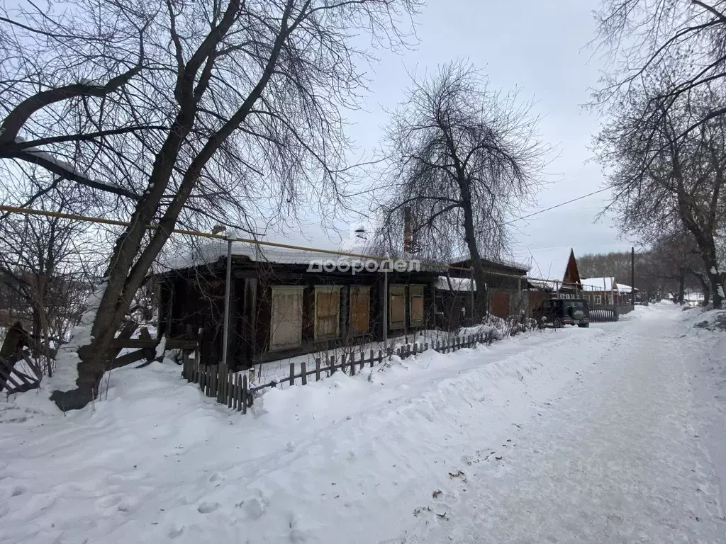 Дом в Свердловская область, Реж ул. Костоусова, 12 (49 м) - Фото 1