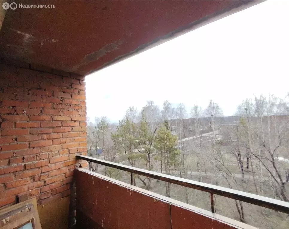 1-комнатная квартира: посёлок городского типа Бачатский, улица 50 лет ... - Фото 1