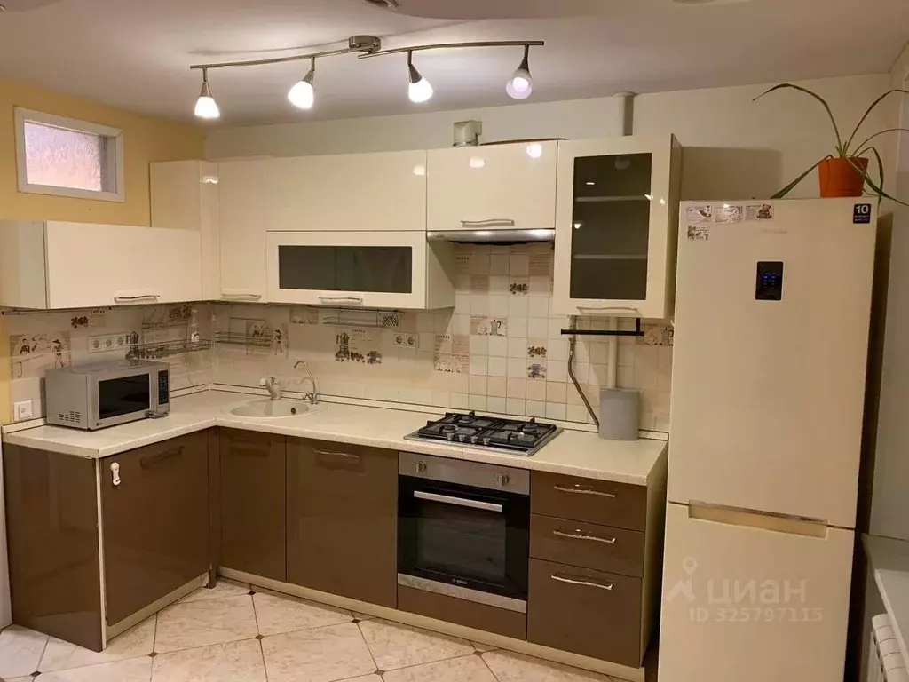 2-к кв. Москва ул. Летчика Бабушкина, 18 (37.0 м) - Фото 1