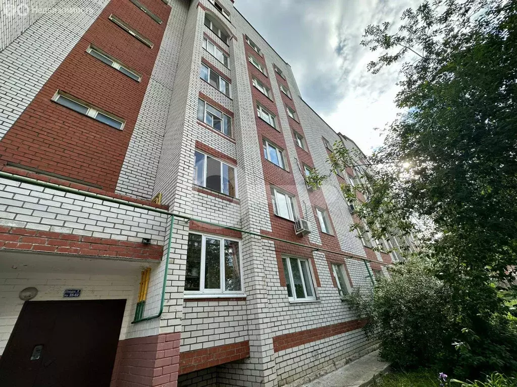 3-комнатная квартира: Казань, улица Хайдара Бигичева, 25 (76 м) - Фото 0