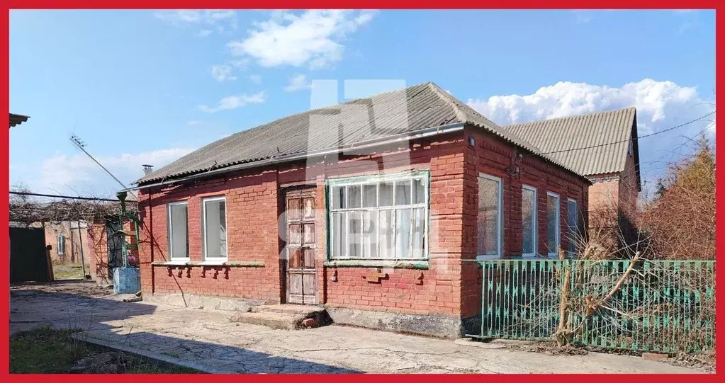 Дом в Ростовская область, Неклиновский район, с. Новобессергеневка ул. ... - Фото 1