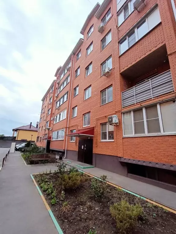 1-к кв. Ростовская область, Батайск Комсомольская ул., 87к1 (30.0 м) - Фото 0