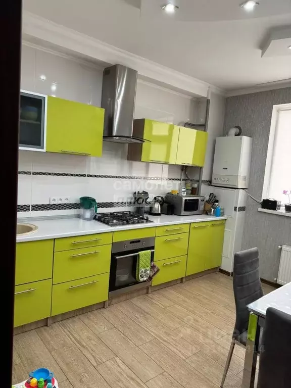 2-к кв. Севастополь ул. Руднева, 26/3 (65.9 м) - Фото 0