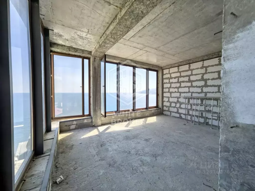 2-к кв. Крым, Ялта ул. Средне-Слободская, 17 (78.0 м) - Фото 1